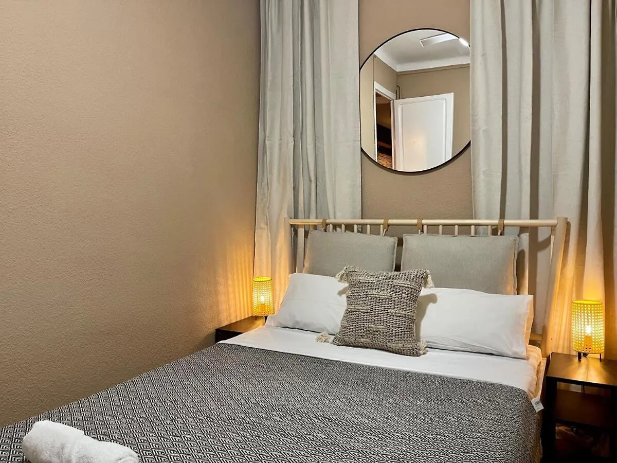 Sagrada Familia 4Bd Only For Families Or Business Groups Apartment Barcelona 0*,