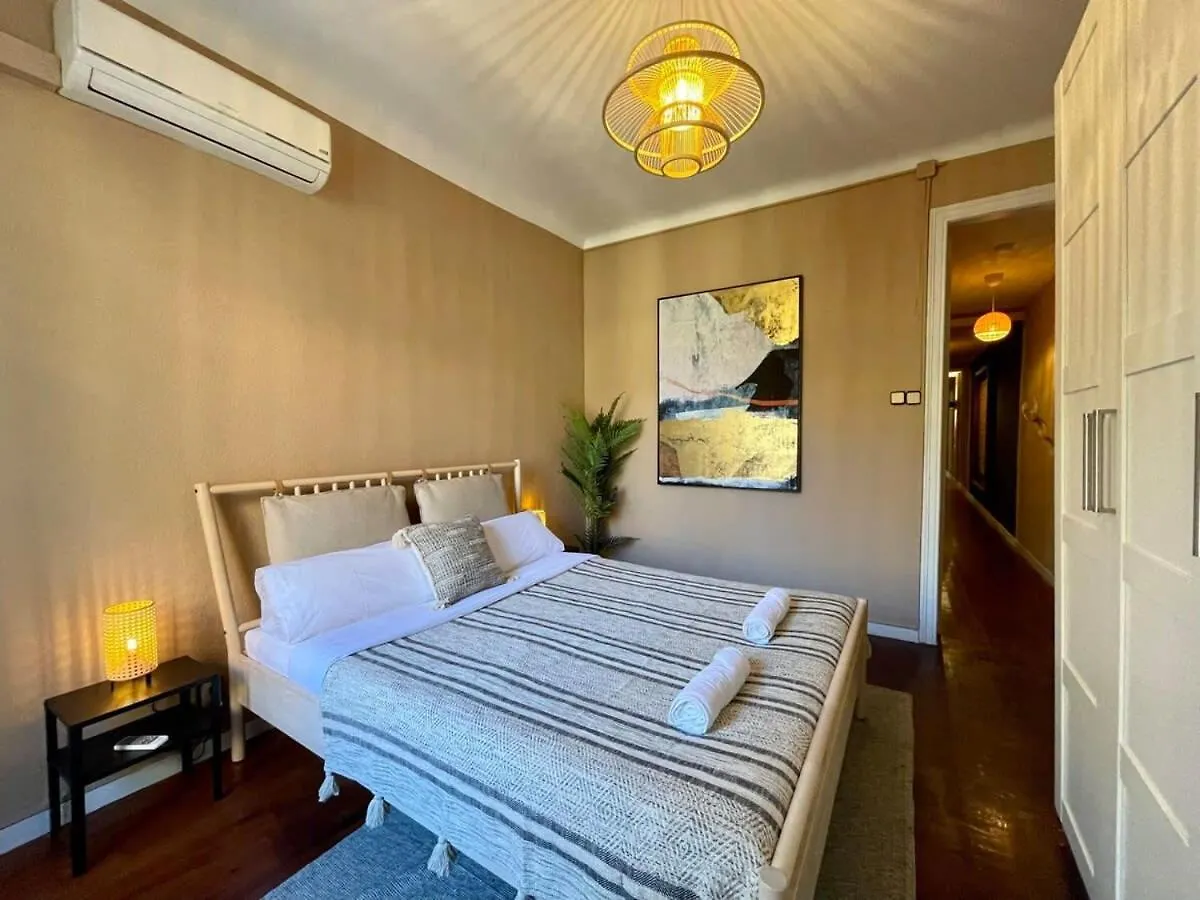 Апартаменты Sagrada Familia 4Bd Only For Families Or Business Groups Барселона